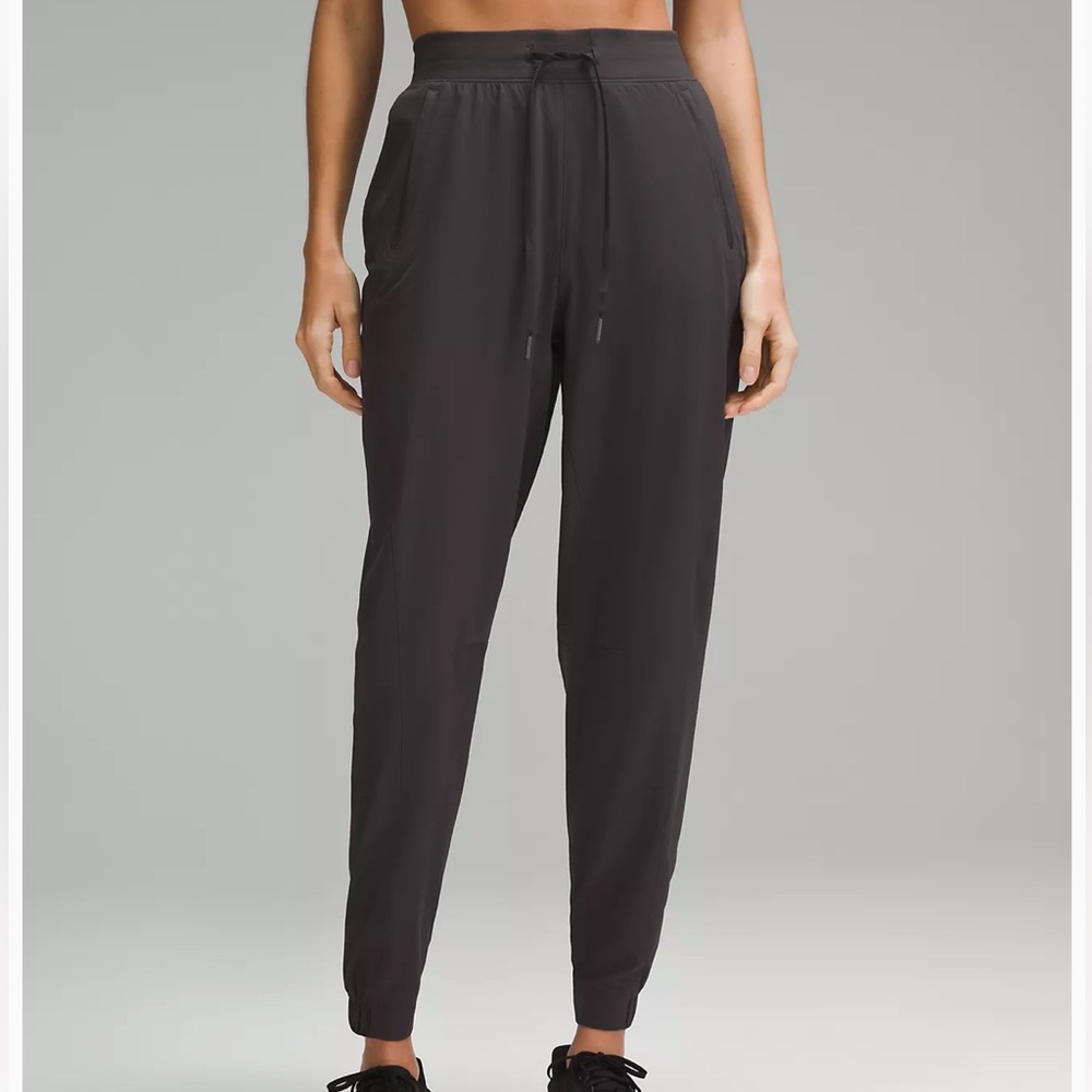 Lululemon joggers